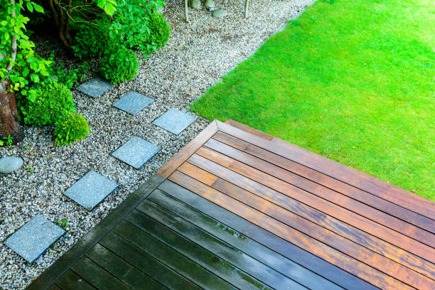 Best Sidewalk and Walkway Cleaning  in Seminole Manor, FL