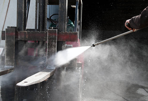 Best Playground Equipment Cleaning  in Seminole Manor, FL